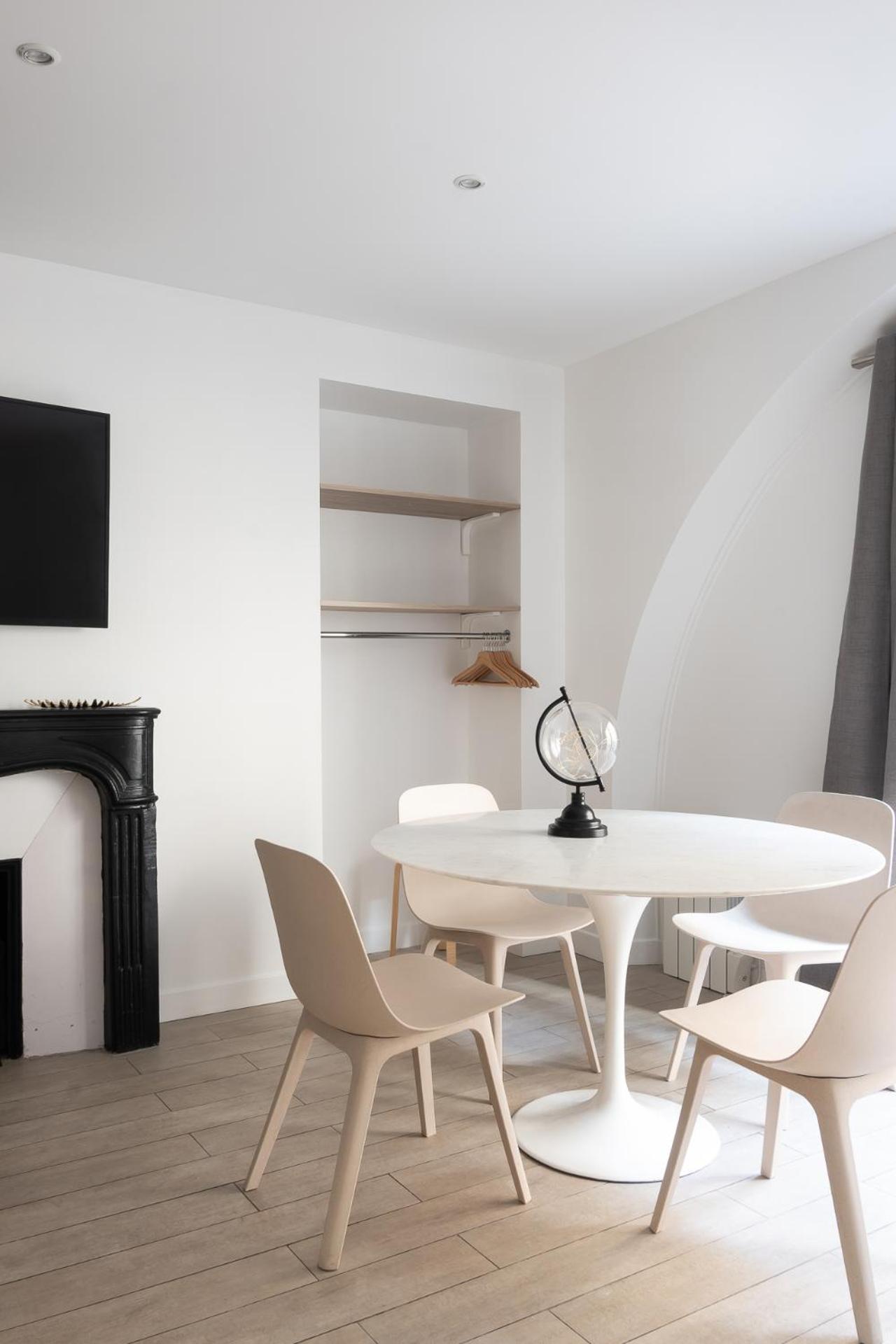 Central Apartment In The Heart Of The Marais With Air Conditioning Paris Exterior photo